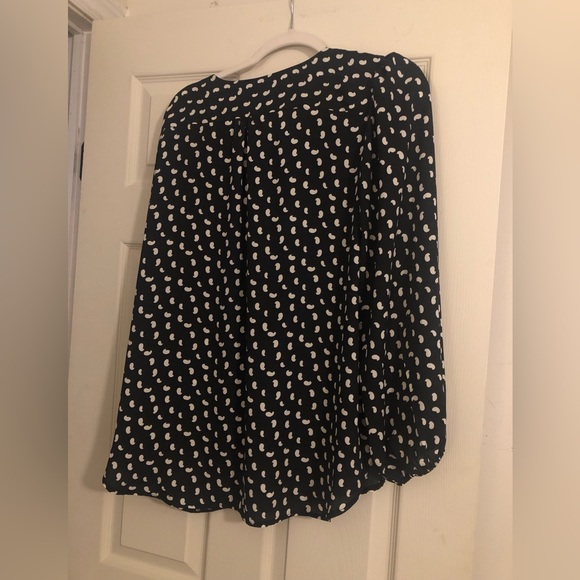 Premise Blouse XL - Picture 2 of 4